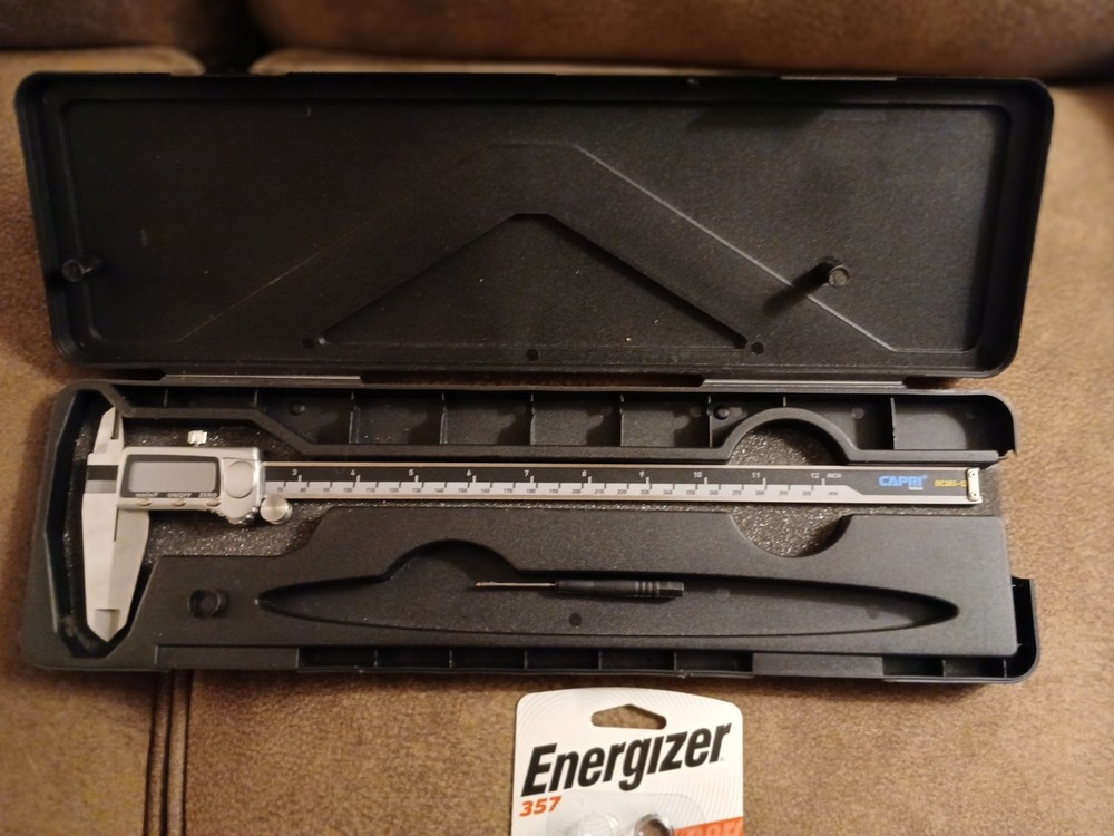 PEC TOOLS 12"/300mm CAPRI DIGITAL CALIPER LCD DISPLAY