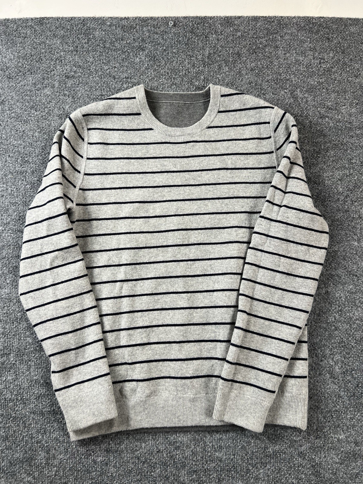 Reversible Sweater Men's Sz Large Solid Gray And Striped Pullover Crewneck