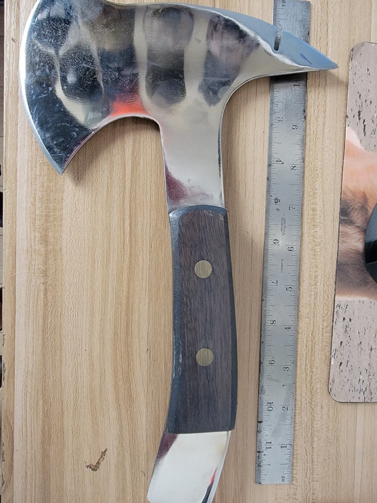 Hatchet ax-knife