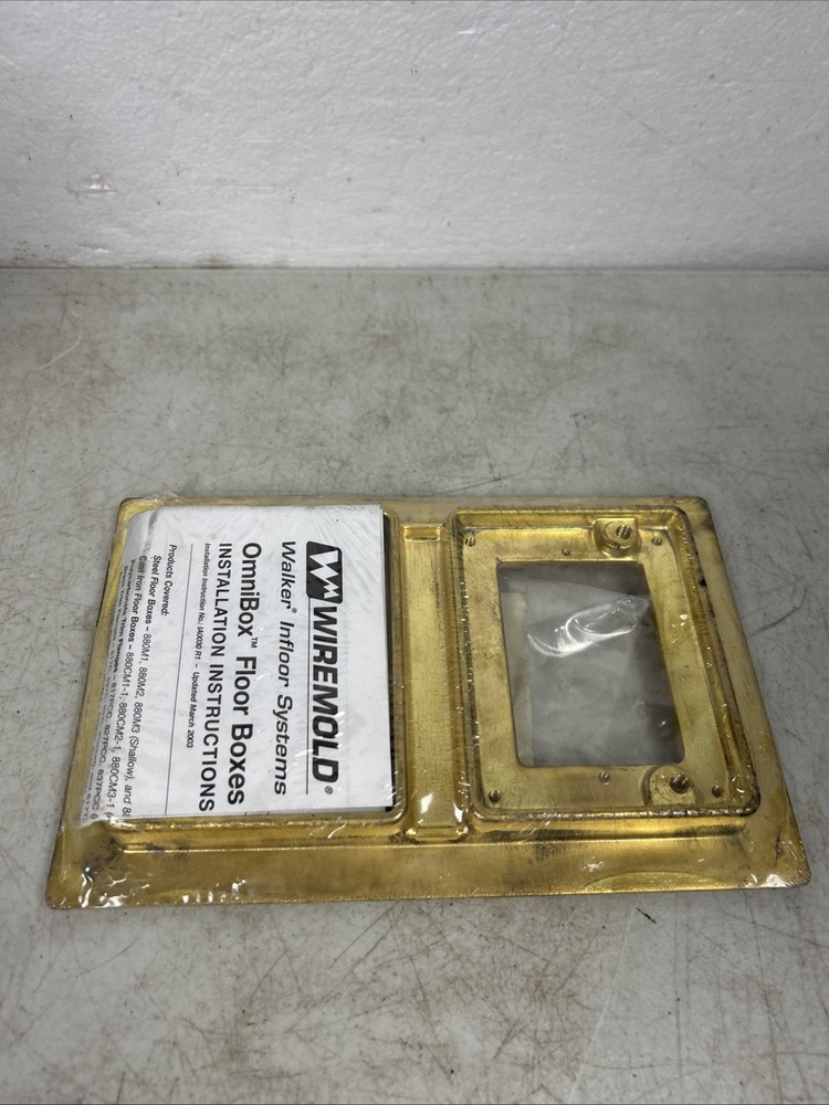 Wiremold 827C 2-Gang Brass Rectangular Carpet & Tile Floor Outlet Box Cover