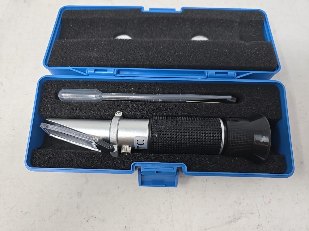 Aichose Portable Optical Brix Refractometer ATC Durable Easy X0018H8TM