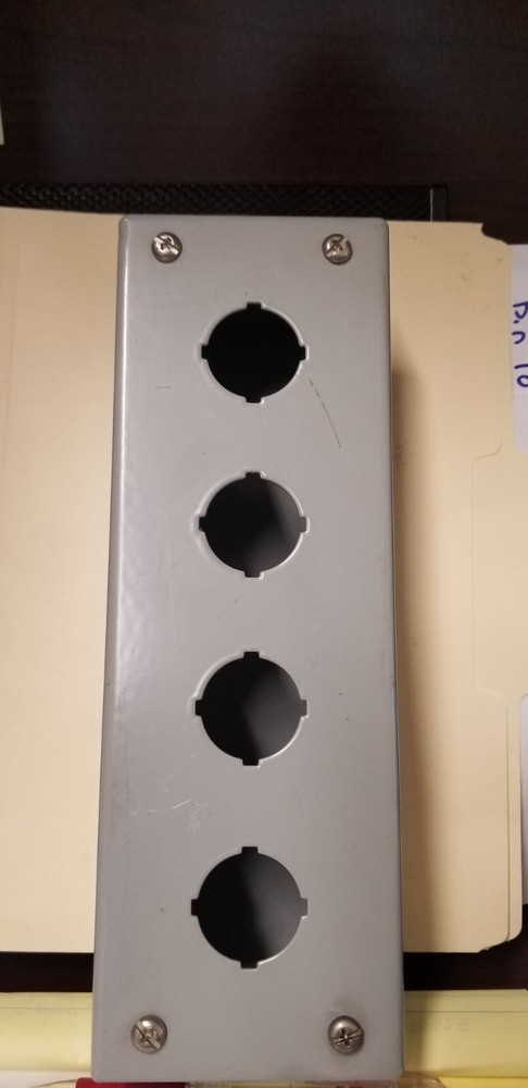 Hammond 1435D Pushbutton Enclosure 4-Hole USED