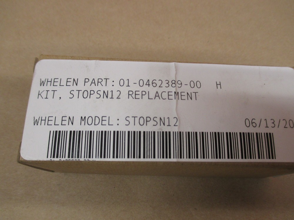 01-0462389-00 STOPSN12 BULB WHELEN NEW