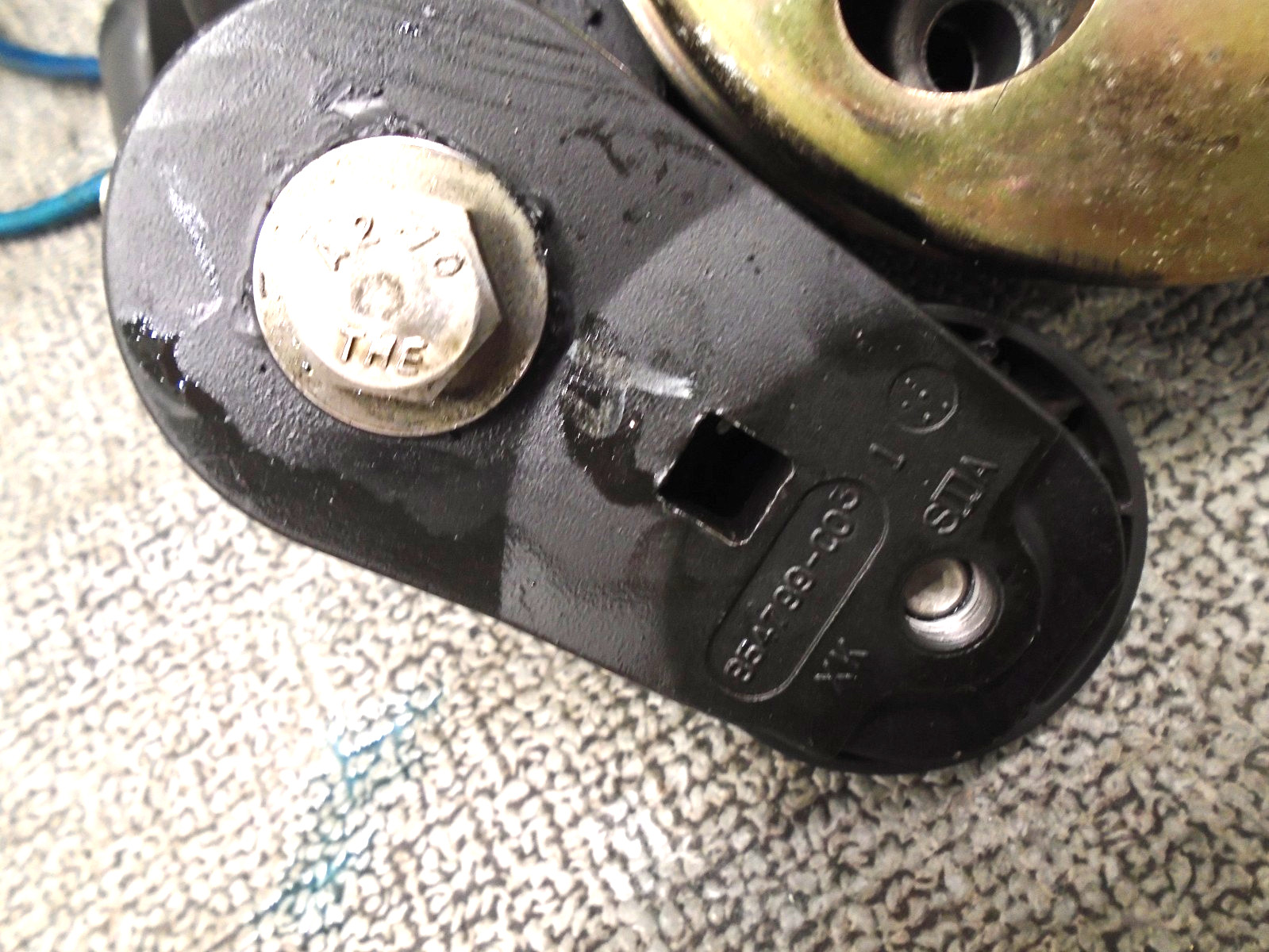 OEM AIR COMPRESSOR 854333T11 MERCURY OPTIMAX OUTBOARD MOTOR 75 90 115 HP PART