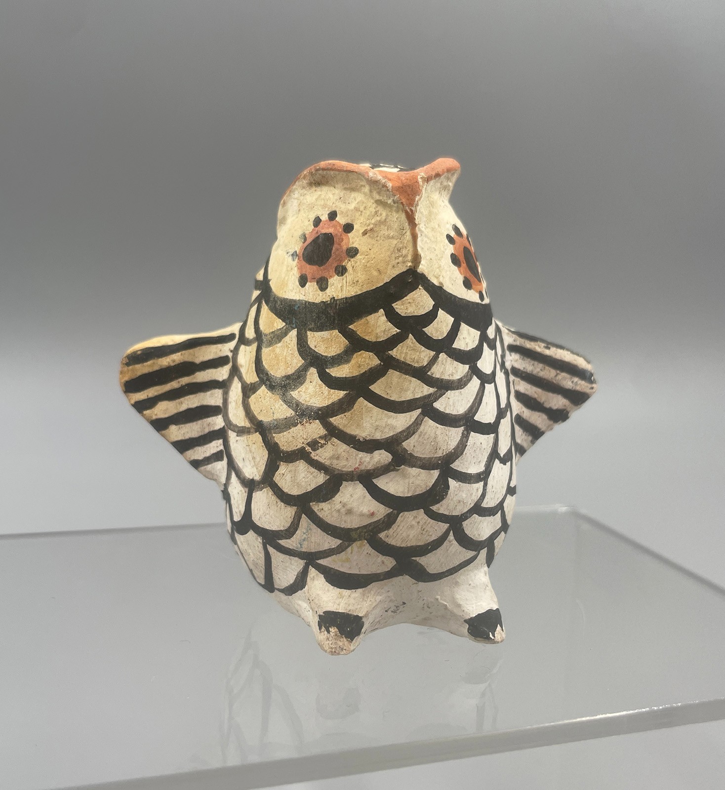 cute vintage Acoma Pueblo New Mexico pottery owl Native American Indian Art