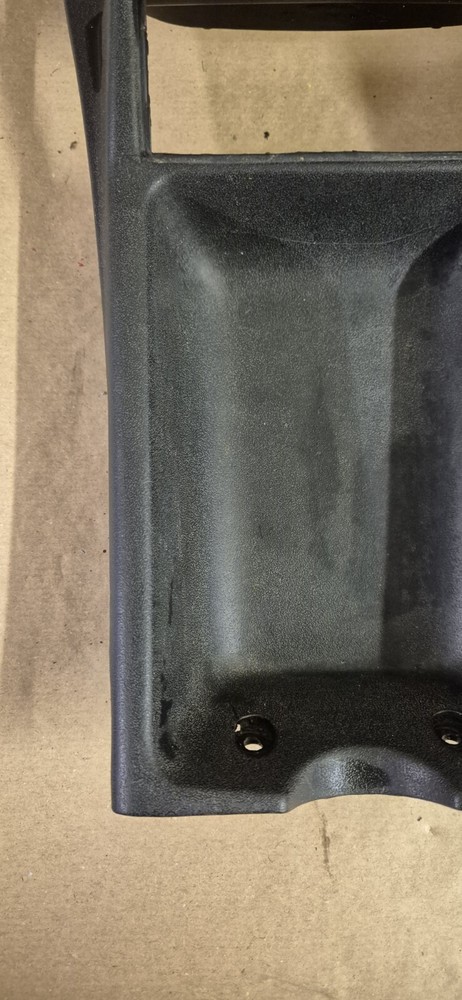 Ford Sierra Mk1 Centre Console Black 83BBA045A74AAW
