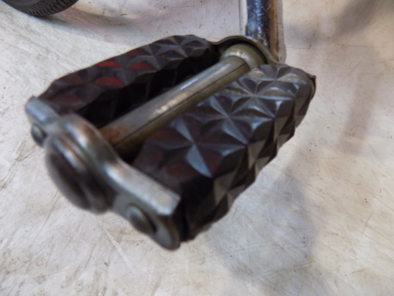 1970s ROLLFAST BANANA SEAT MUSCLE BIKE STINGRAY SKOOT SPYDER ELIMINATOR SMOOTHIE