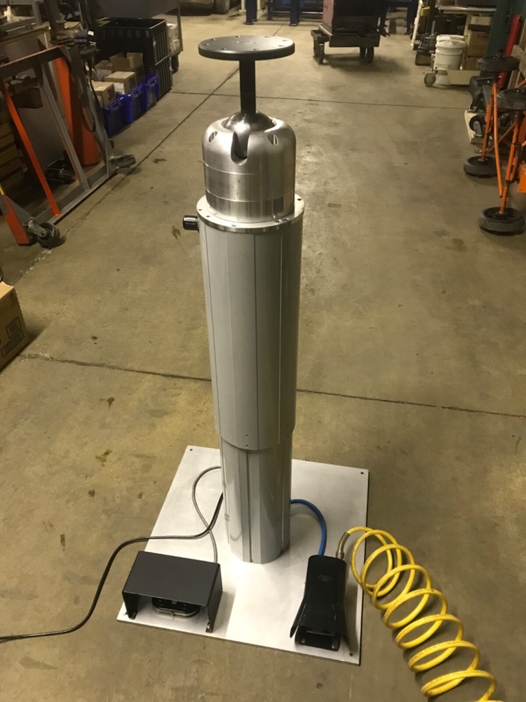 Ergotronix Ergonomic Workstation Ergomaster Aviation Multi-Axis Workstation