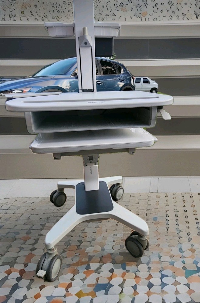 Ergotron TeachWell Mobile Digital Workspace