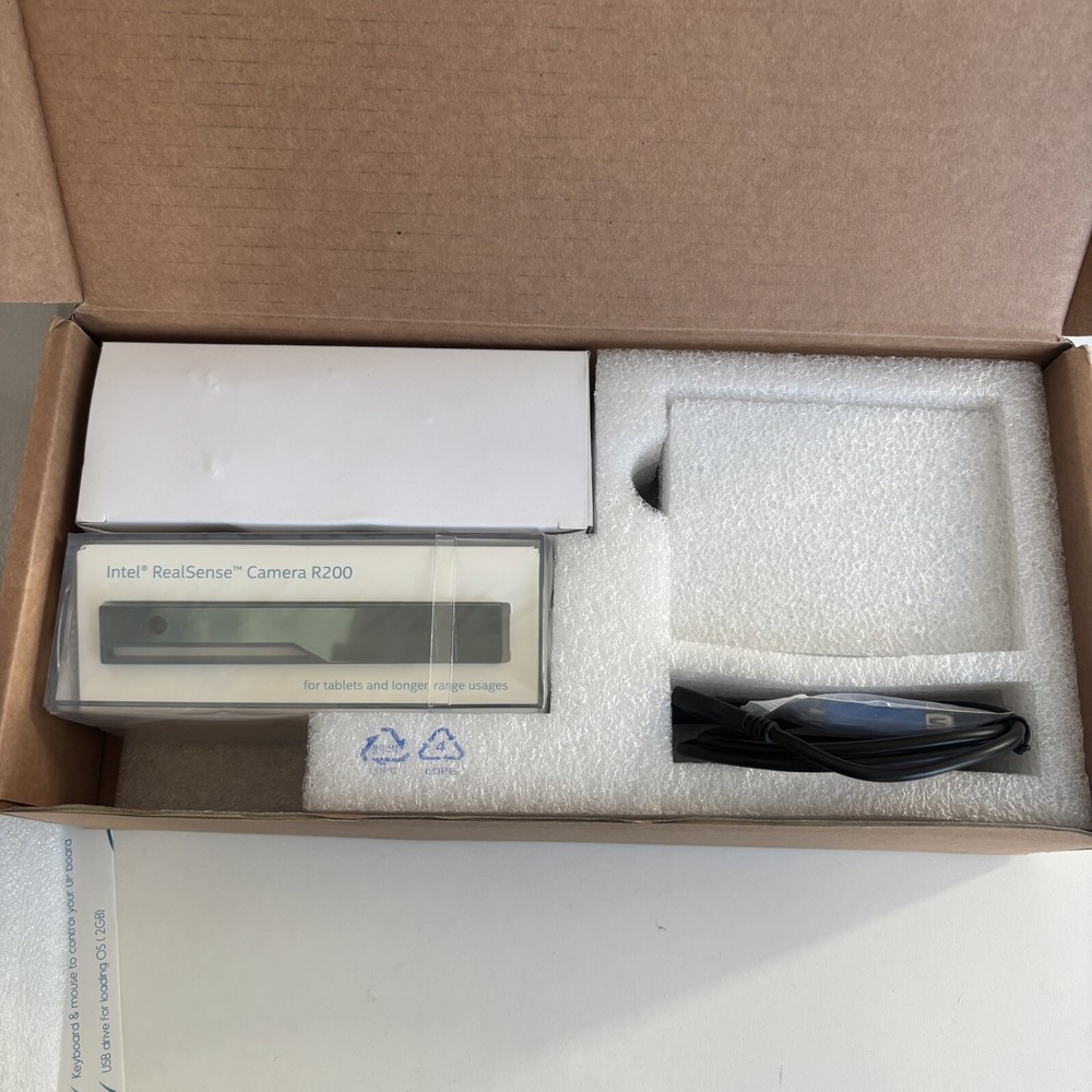 INTEL RealSense Robotic Development Kit with R200 3D depth Camera & UP Board