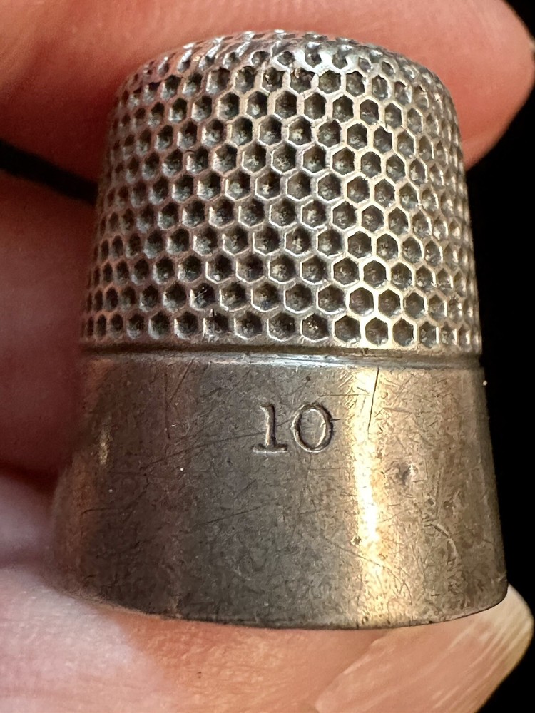Vintage Sterling Silver Timble 10
