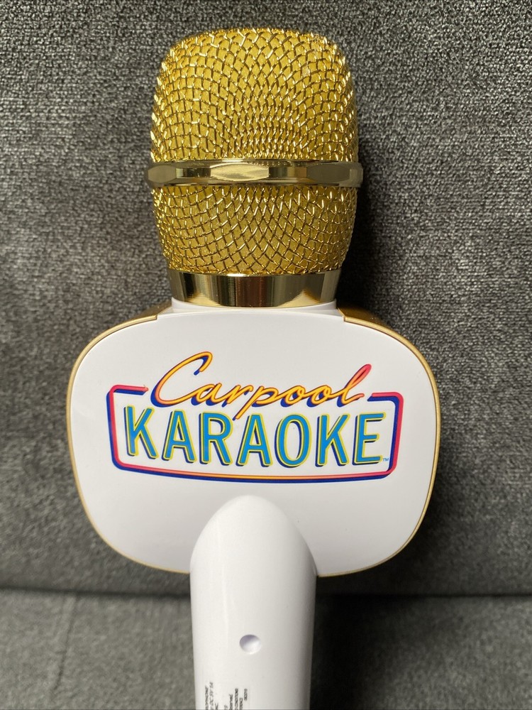 Singing Machine CPK545 Carpool Microphone - White