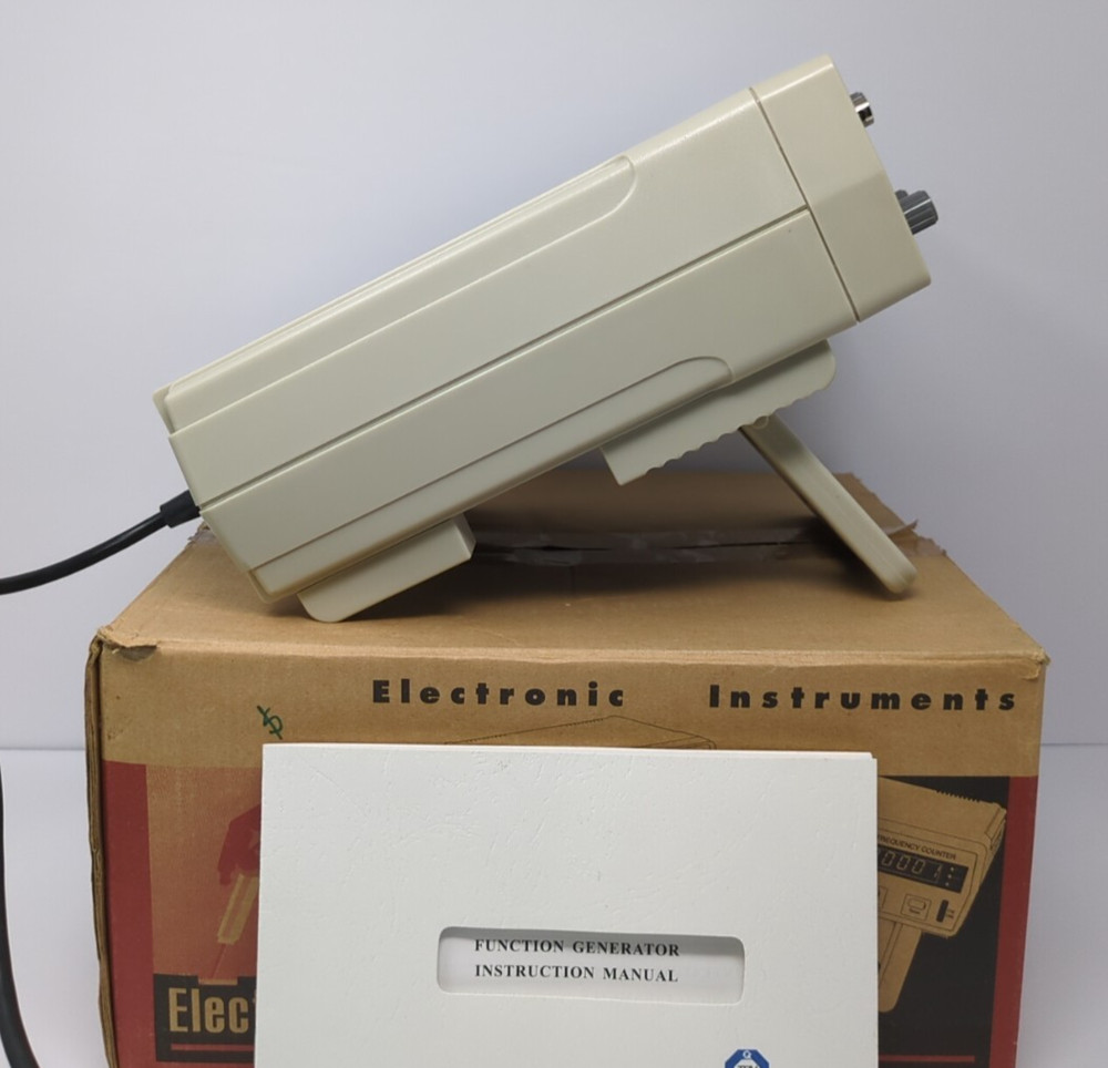 VICTOR Sinometer VC2002 Function Signal Generator 5 Digits with Manual