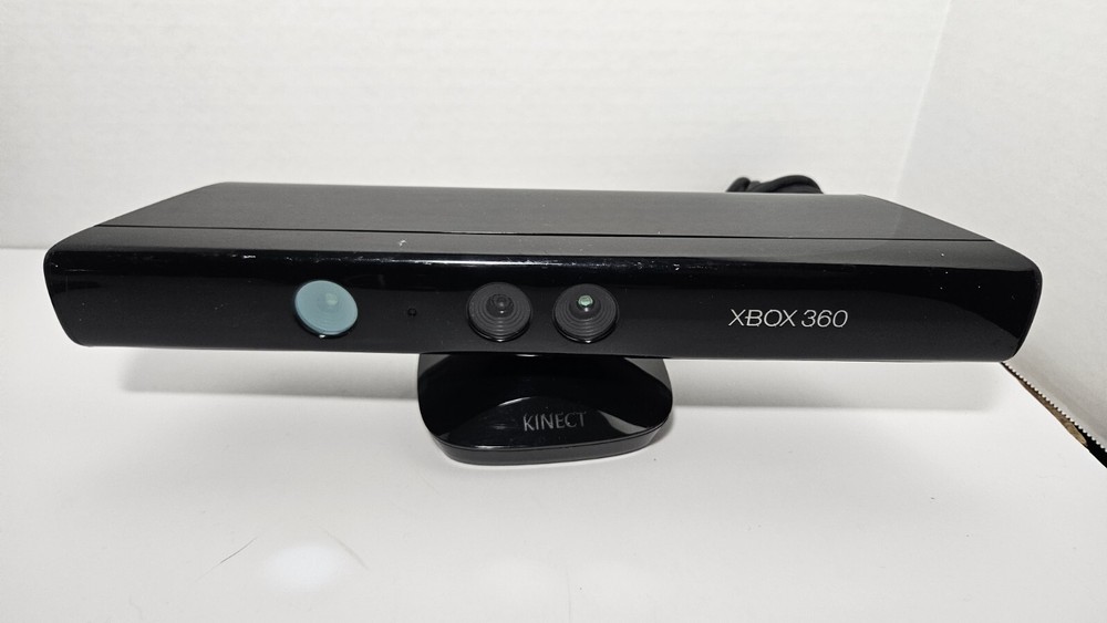Xbox 360 Kinect Sensor Bar Microsoft 1414 Great Condition W/ 2 Games #2