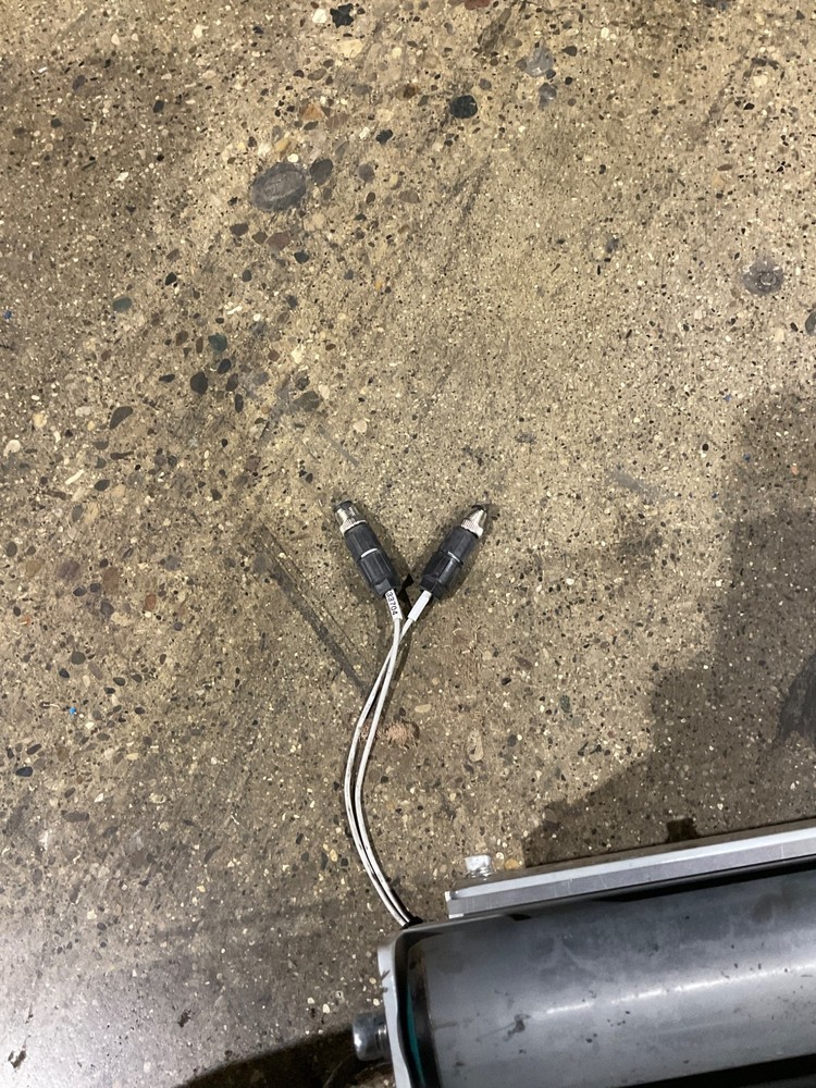 EQUBE PULSEROLLER Powered Roller Conveyor System USED