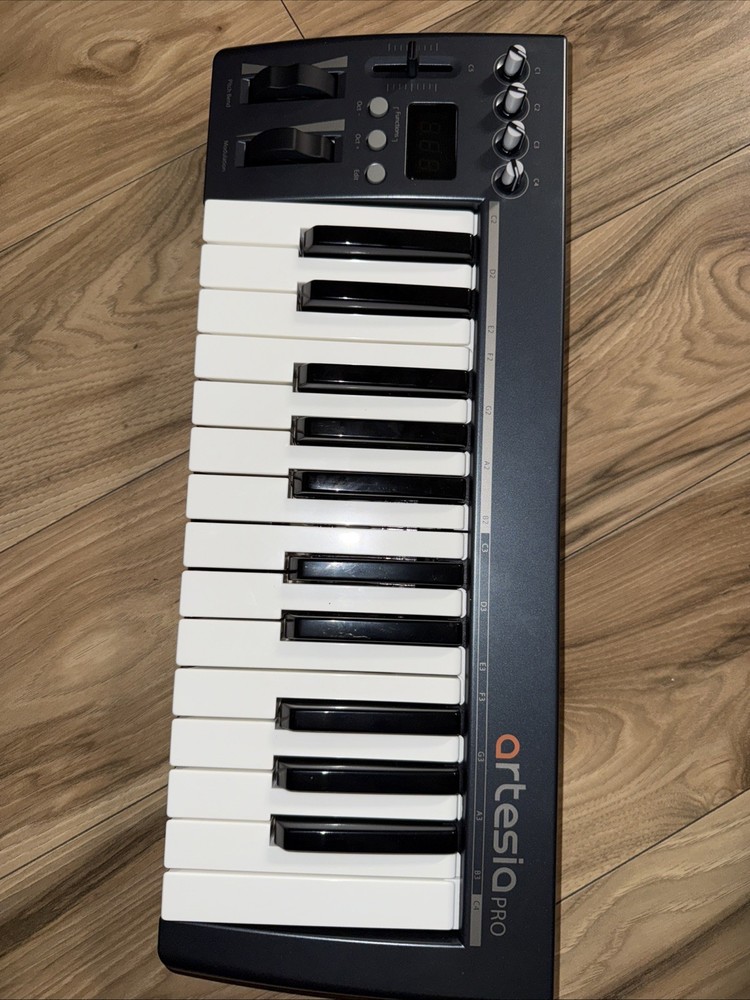 Artesia Pro Maestrokey 25-Key USB MIDI Keyboard