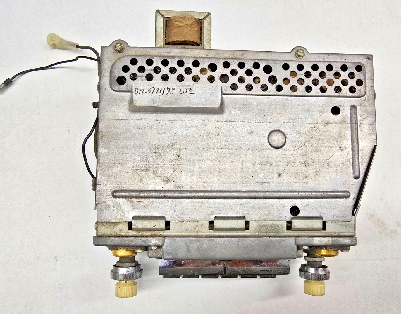 1958 Ford Fairlane AM Town & Country Push Button Radio MF 95