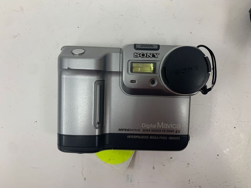SONY DIGITAL MAVICA STILL CAMERA MODEL 59247