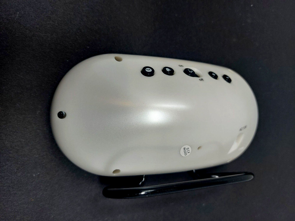 MICHAEL GRAVES DESIGN Postmodern Pearlized White LCD Display Alarm Clock & Date!