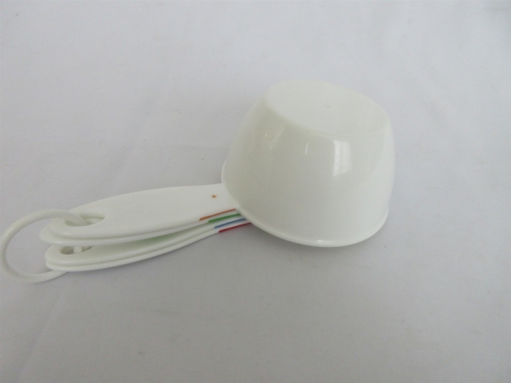 4 Piece Color Coded Measuring Cup Set plastic stackable ring 1/4, 1/3, 1/2 1 cup