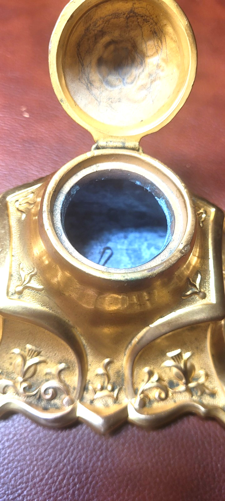 Vintage Brass S K Co. Art Nouveau Inkwell, Roller Blotter,pens - Ornate Etching