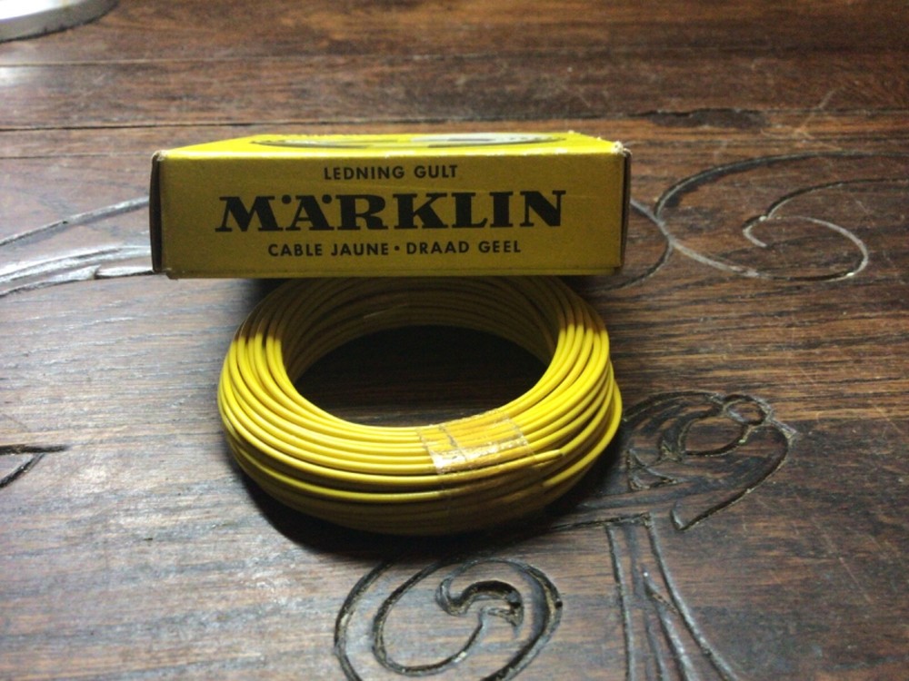 MARKLIN HO. REF 7103-YELLOW CABLE IN BOX NEW
