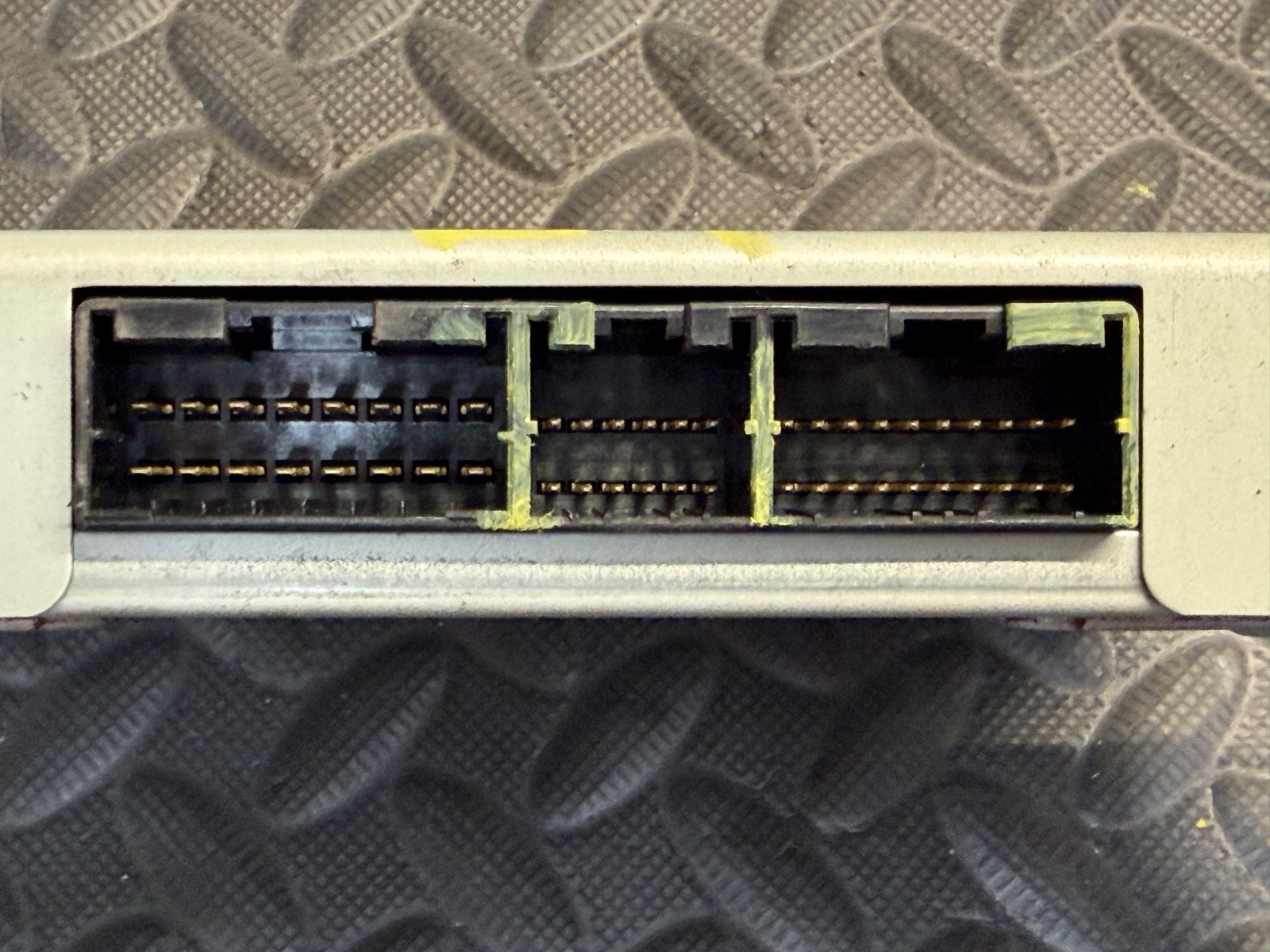 1997 Subaru SVX H6 Transmission TCU TCM Control Module Computer MADE IN JAPAN