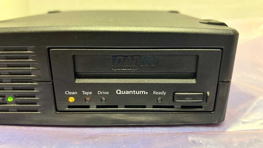 HP Quantum DAT160 TAPE DRIVE MODEL CD160NE-SST