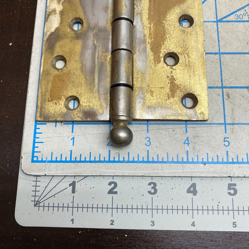 4.5 x 4.5 Door Hinge with Ball Tips