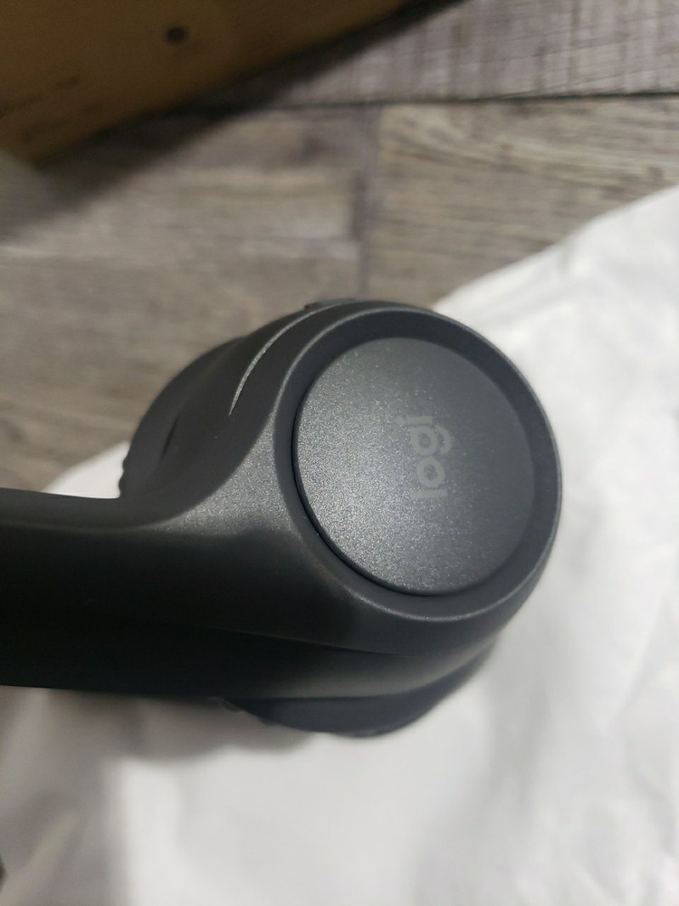 Logitech Zone 300 Bluetooth Headset with Noise-Canceling Microphone