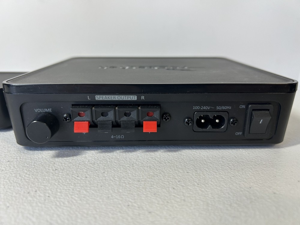 Rocketfish RF-WHTIB-A Universal Wireless Black Rear Speaker Amplifier Kit Black