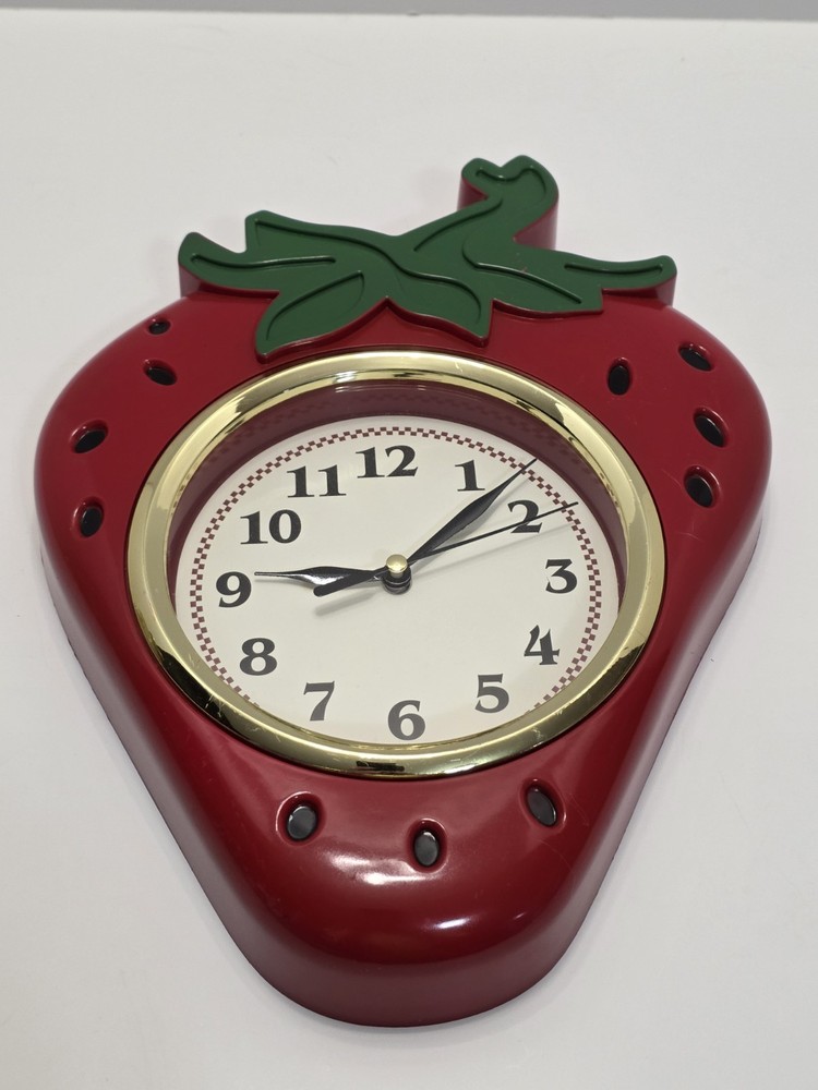 Vintage Decorative Strawberry Shaped Plastic Analog Wall Clock (Tested/Working)