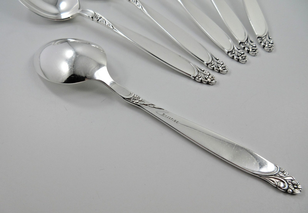 Oneida Prestige FIRELIGHT 6 Oval Soup Spoons Silverplate Flatware