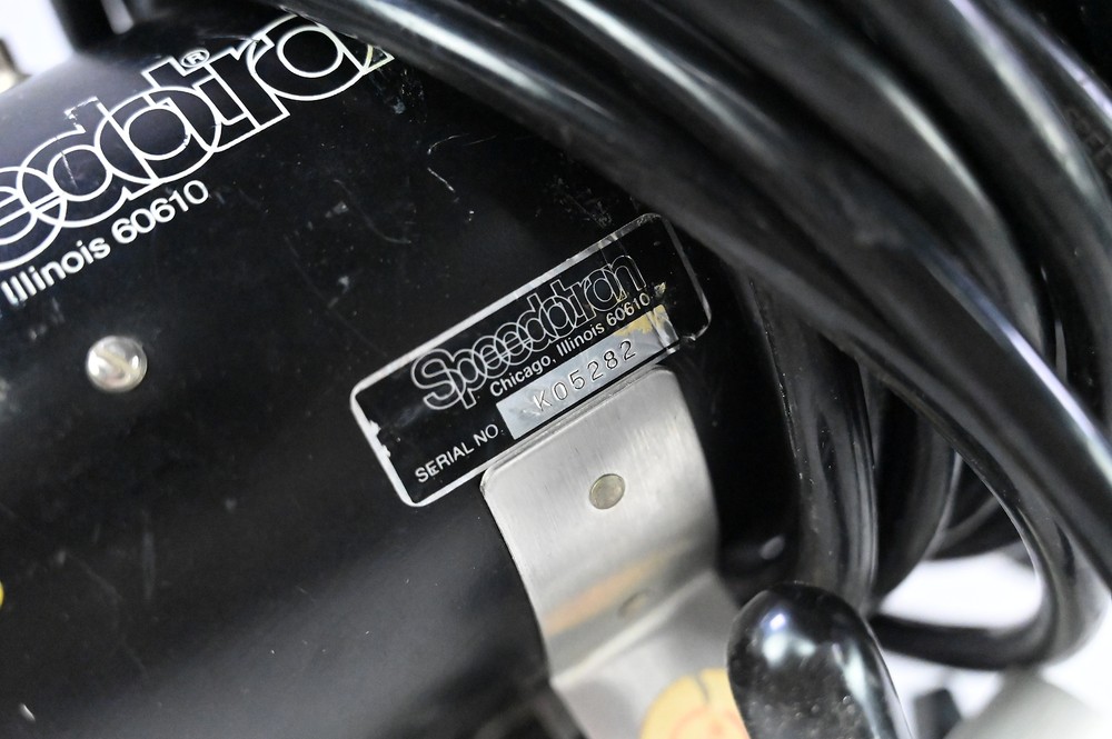 Speedotron Universal Light Head Strobe Model 102A for Black Line #G240