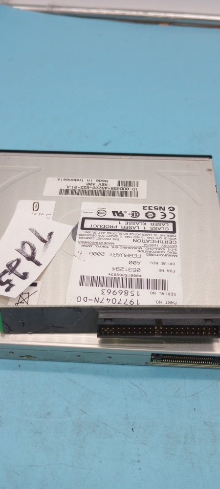 TEAC CD-224E-NDO Slim CD-ROM