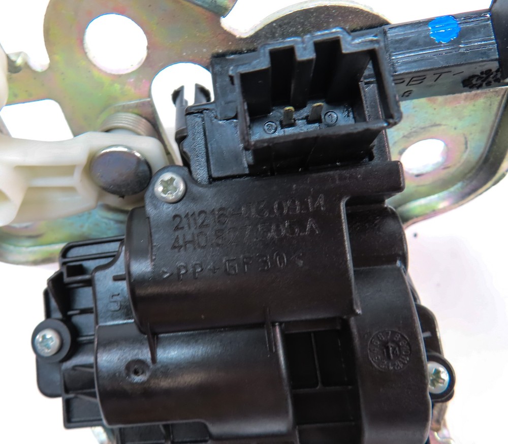 2015 AUDI A3 (8V) REAR TRUNK HATCH LID LOCK LATCH ACTUATOR