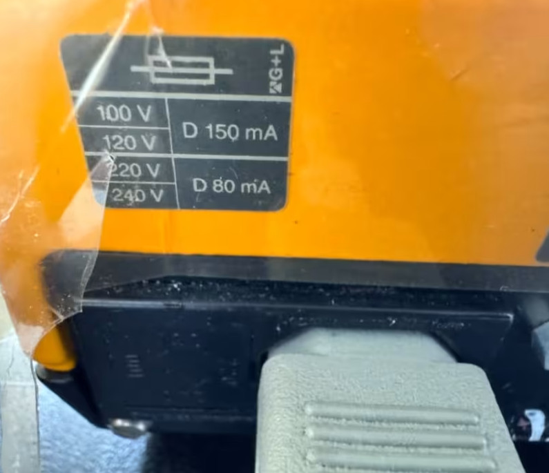 Sartorious E2000D Top Loading 500/2000g Capacity Laboratory Balance