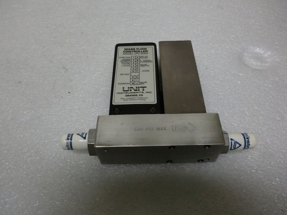 Unit Instruments Mass Flow Controller UFC-2020