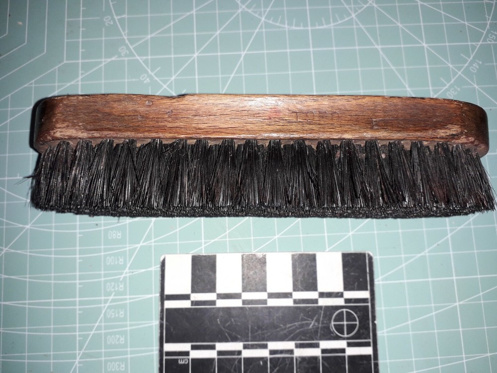 Circa WW2 Shoe Brush  1930  RW  Steggles