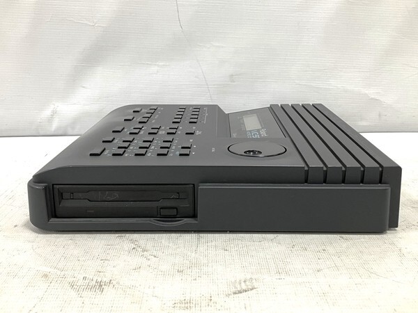 Roland MC-50 Micro Composer Sampler Sequencer