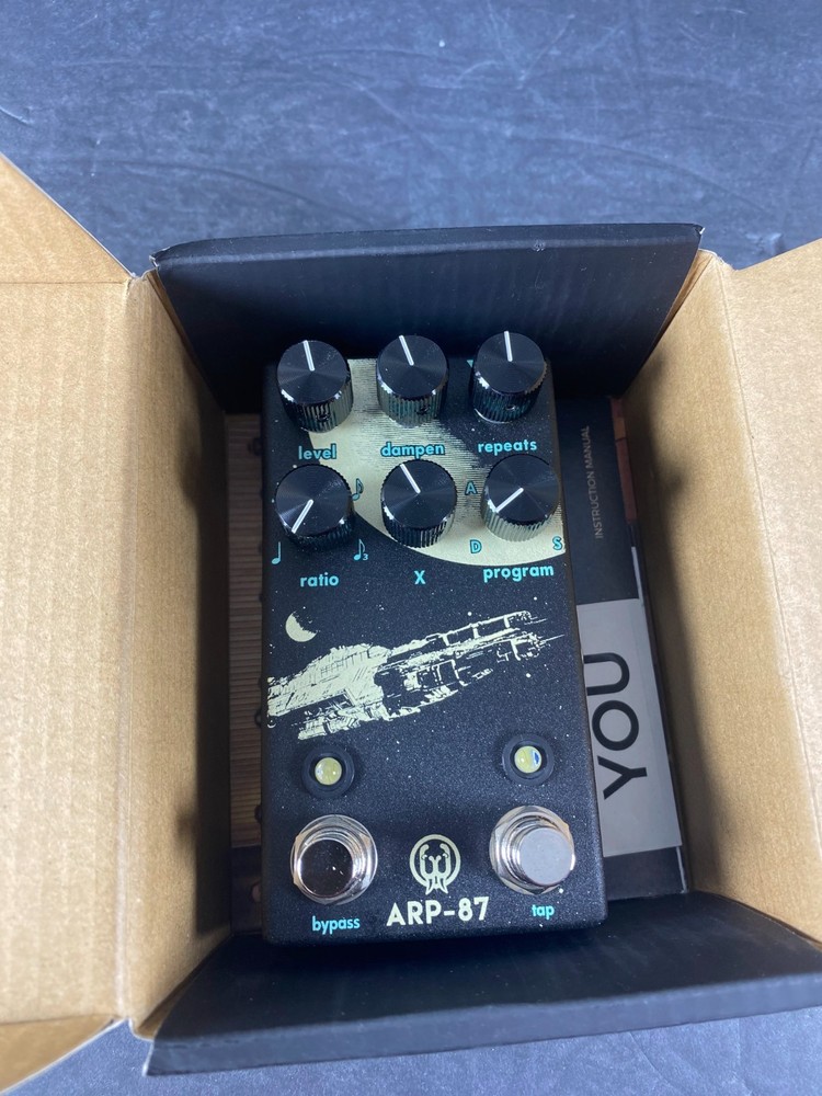 Walrus Audio ARP-87 Multi-Function Delay Pedal