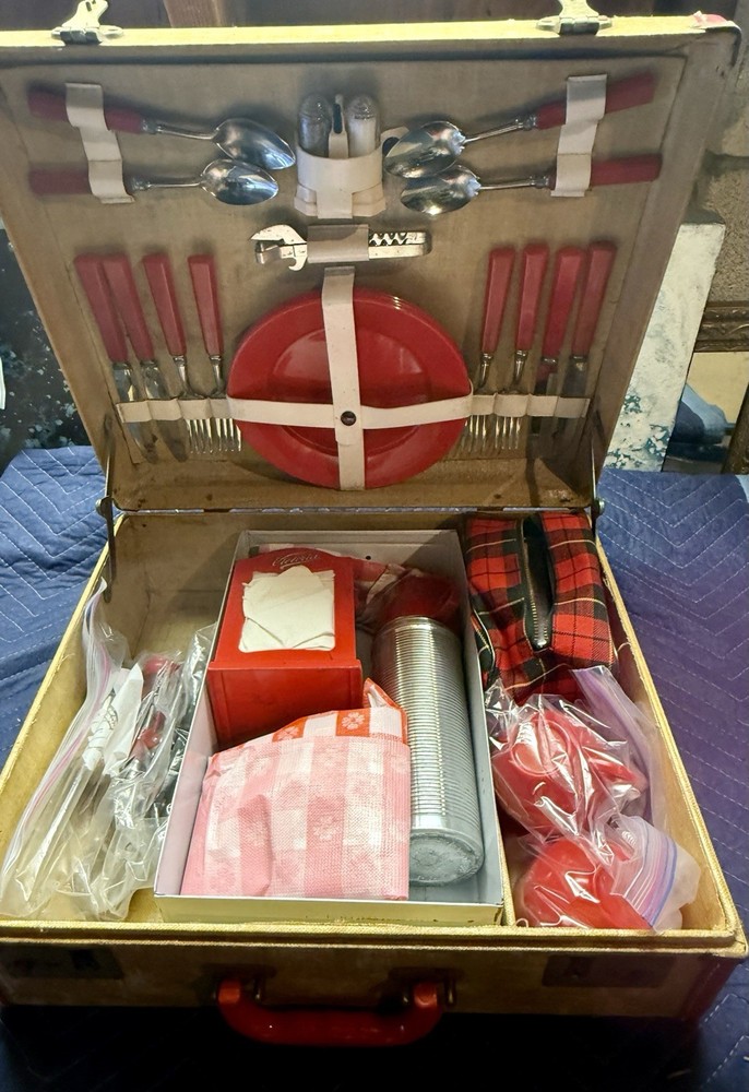 Vintage Picnic Suitcase