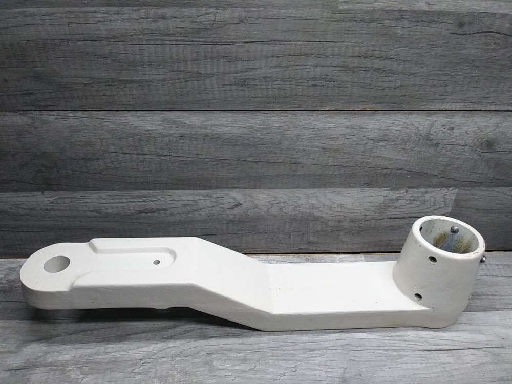 Adec Priority Chair Black Mount Adaptor