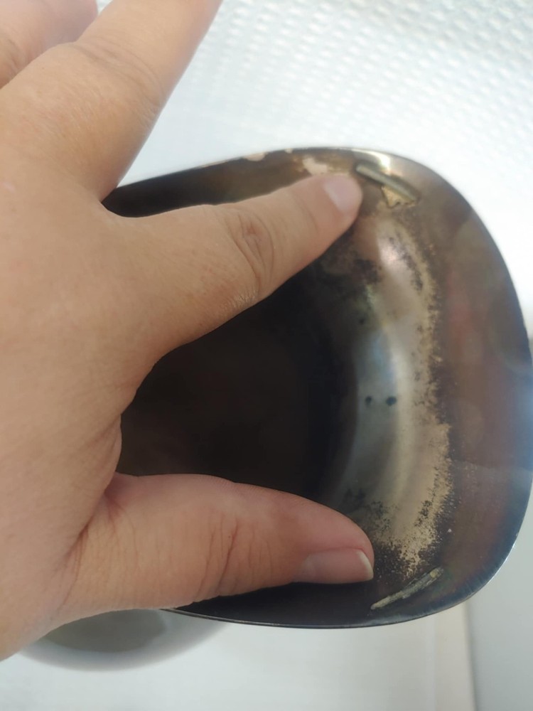 WM rogers water pitcher missing ice lip