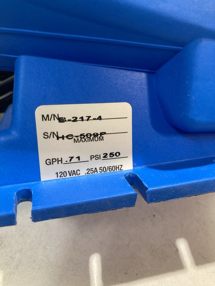 Micro Tron Metering Pump Mode B217