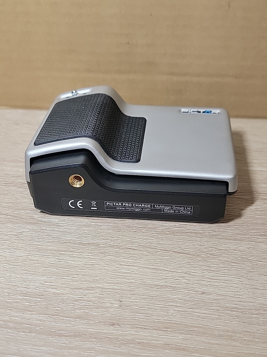 Pictar Pro Charge Smartphone Camera Grip. Used. (Grip Only) Free Shipping.