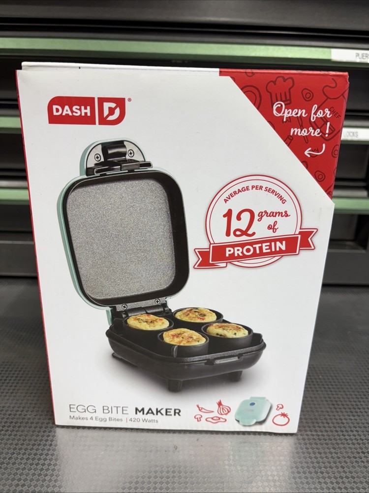 New DASH Egg Bite Maker; Makes X4 Egg Bites, 420 Watts. Mod #DBBM400GBAQ04 - NIB