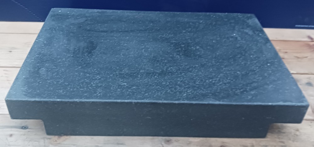 Solid Black Granite Surface Plate 18x12 3" Thick Lip Flat Plane Precision Layout