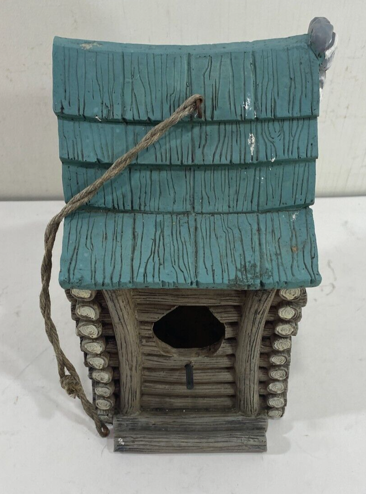 Spoontiques Log Cabin Birdhouse