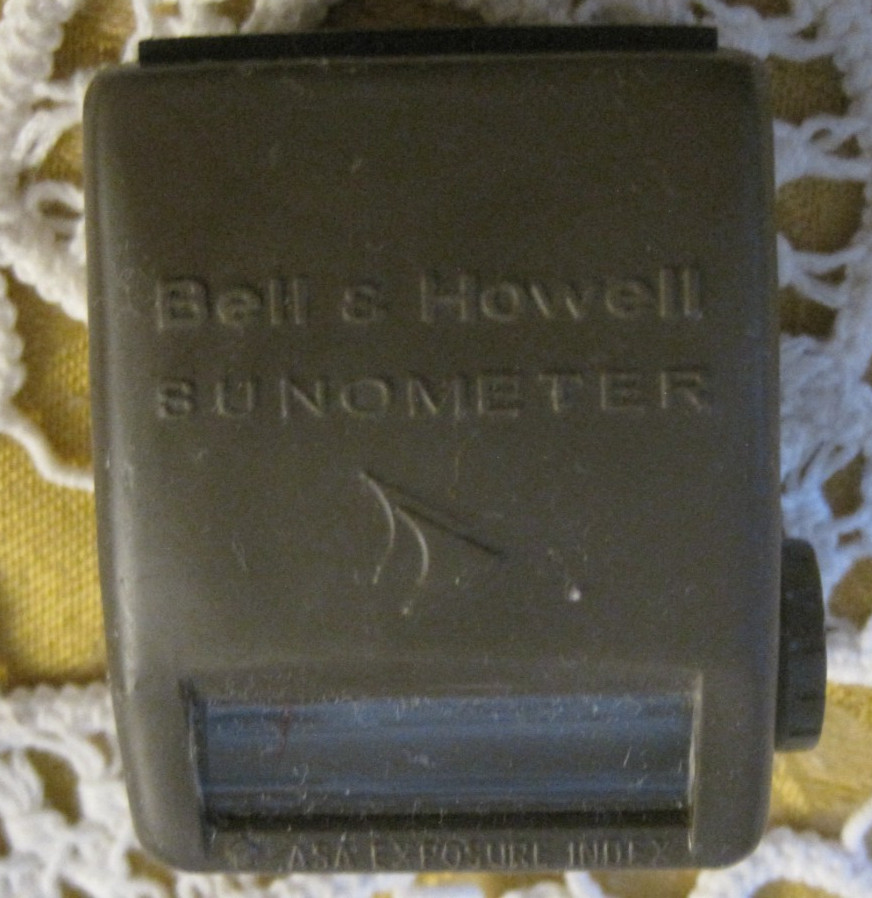 Vintage Bell & Howell Sunometer Light Meter Model 76, used
